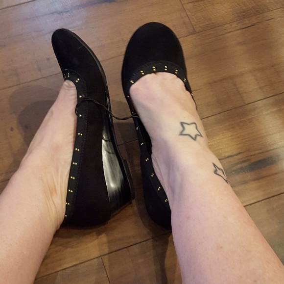 Seychelles Black Suede Gold Studded Wedges - Picture 3 of 6